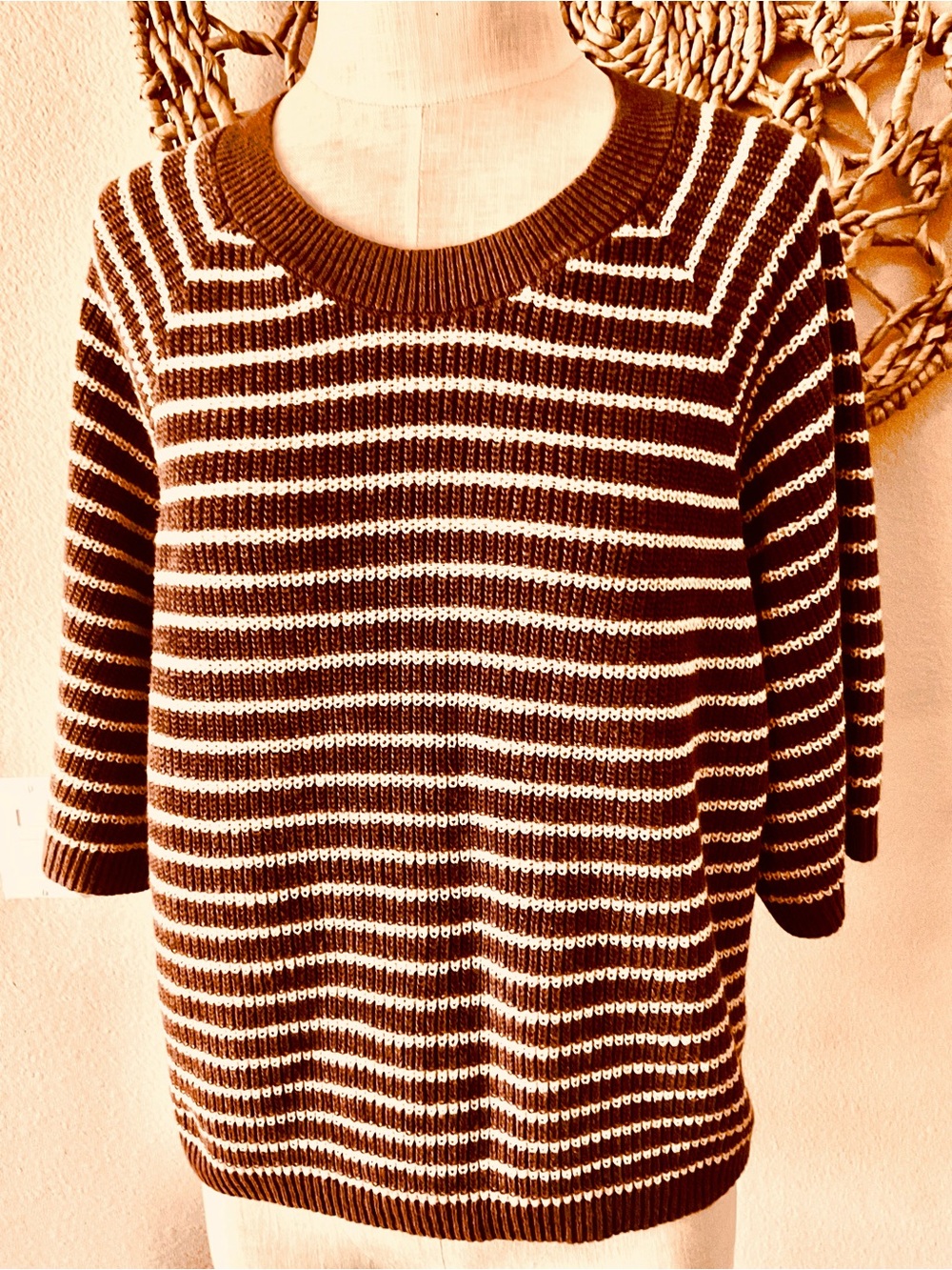 Faherty Women Linen/ Organic cotton Brown and Cream Striped Crewneck Sweater. XL